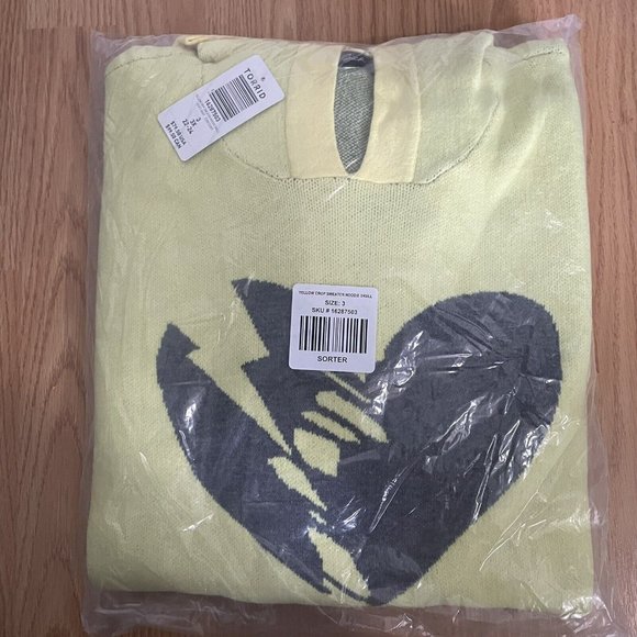 3X Plus Size SOFT Torrid Yellow Hoodie Heart Sweater Top shirt womens NEW - Picture 3 of 4
